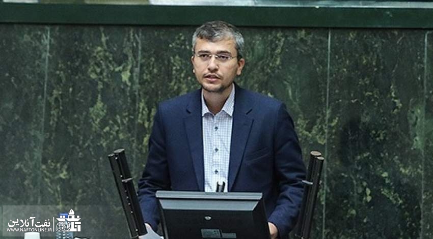 برخی مدیران نفتی اصرار دارند مردم را ناراضی کنند/پتروشیمی‌های خصولتی تبدیل به حیاط خلوت مدیران شده است