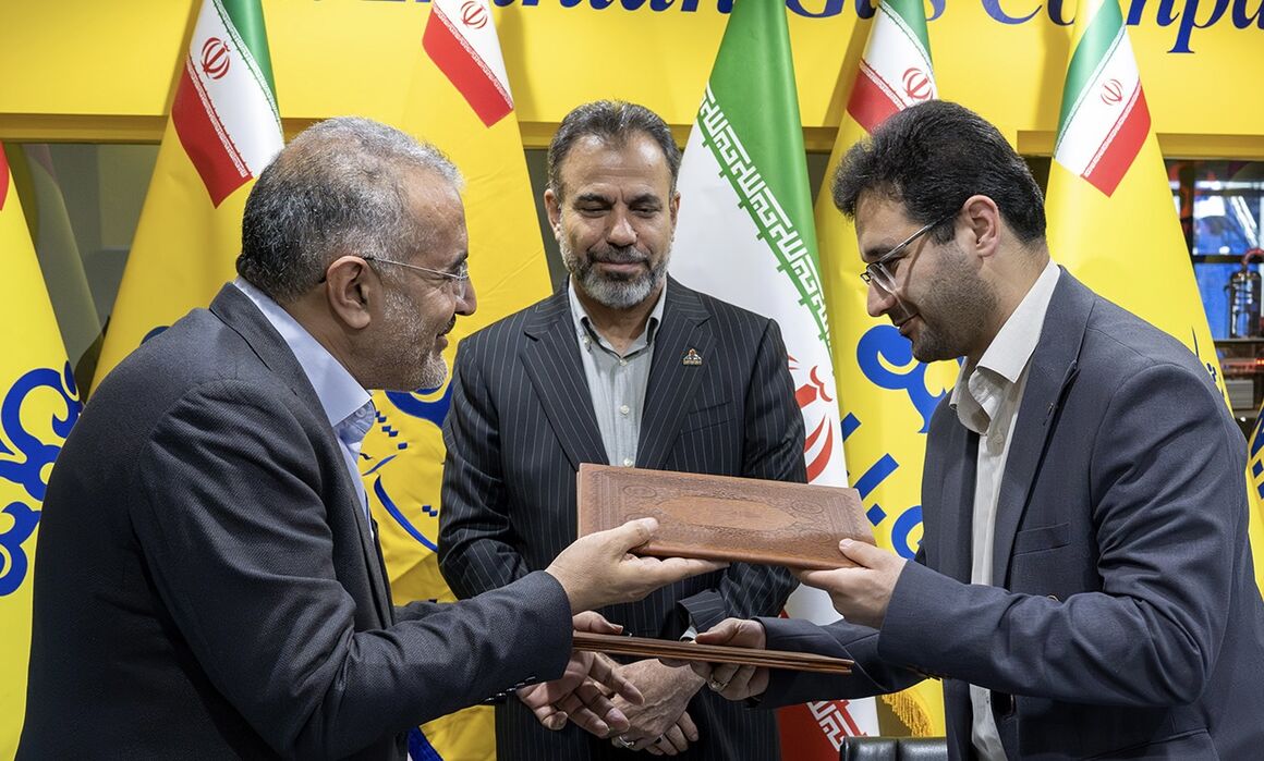 منطقه ۴ عملیات انتقال گاز و پارک علم و فناوری خراسان رضوی تفاهم‌نامه همکاری امضا کردند